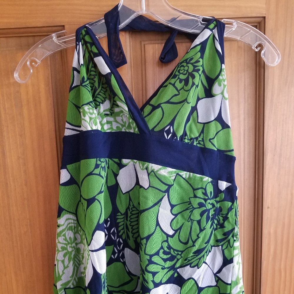 New York and Co Halter Top, medium